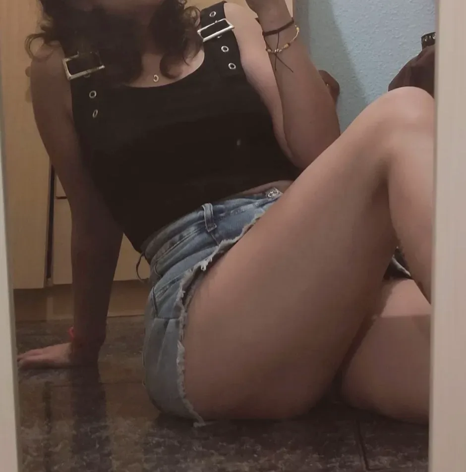 Imane, 32 anni