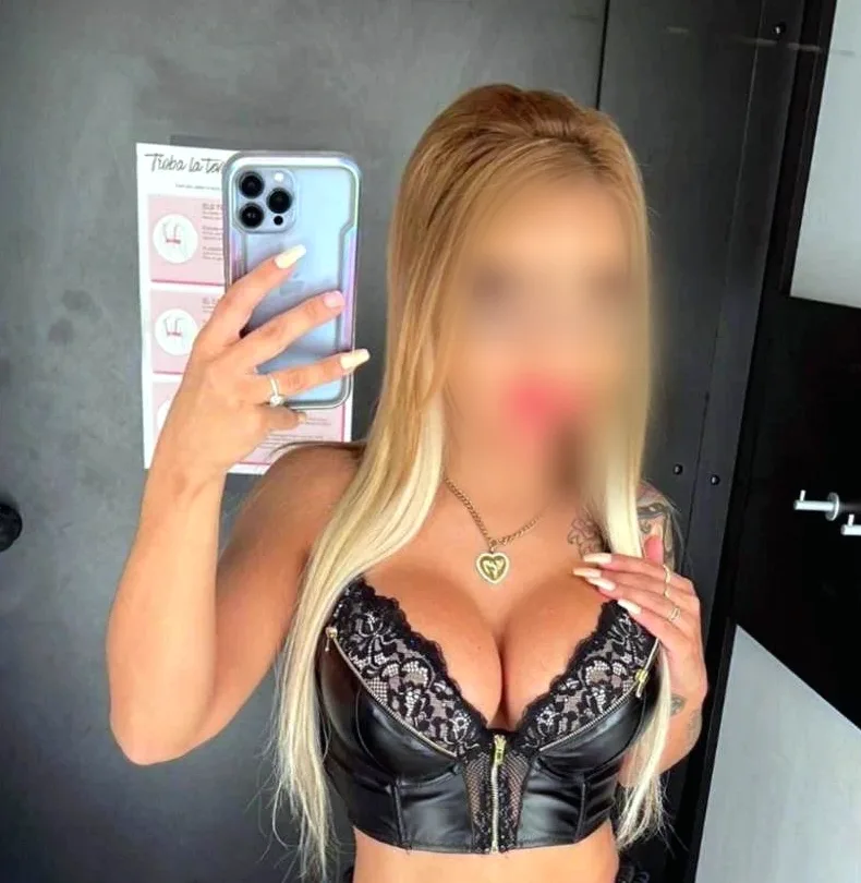 Selene, 37 anni